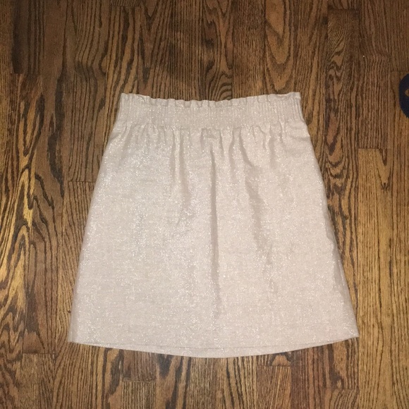 Gold JCREW SIDEWALK skirt. gently worn, size 00 - Picture 1 of 3